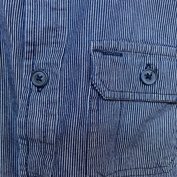 TEA - Boy's size 8 Button Down Shirt - Picture 5 of 6